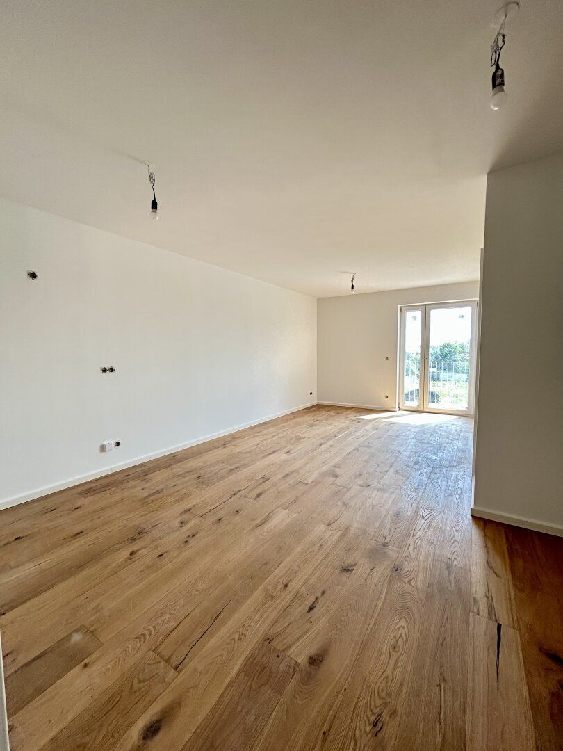 Traumhafte Erstbezug-Wohnung mit Balkon in Mannswörth