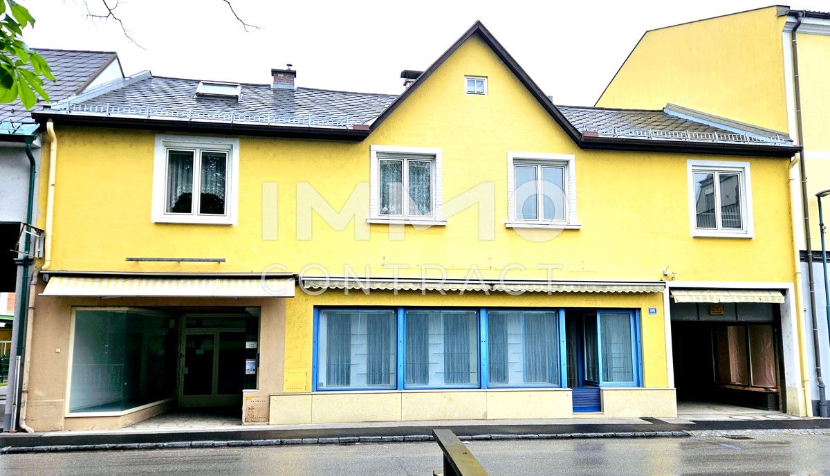 Wohn- und Geschäftshaus mit vielen Möglichkeiten mit Innenhof und Garten im Zentrum von Pernitz