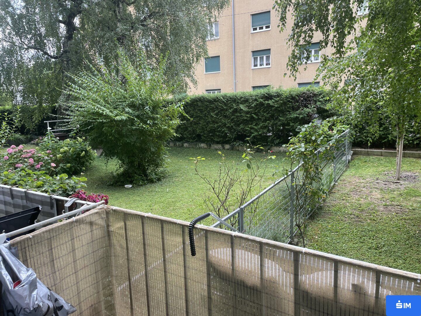 2-Zimmer-Erdgeschosswohnung mit Innenhofbalkon – pohled 2