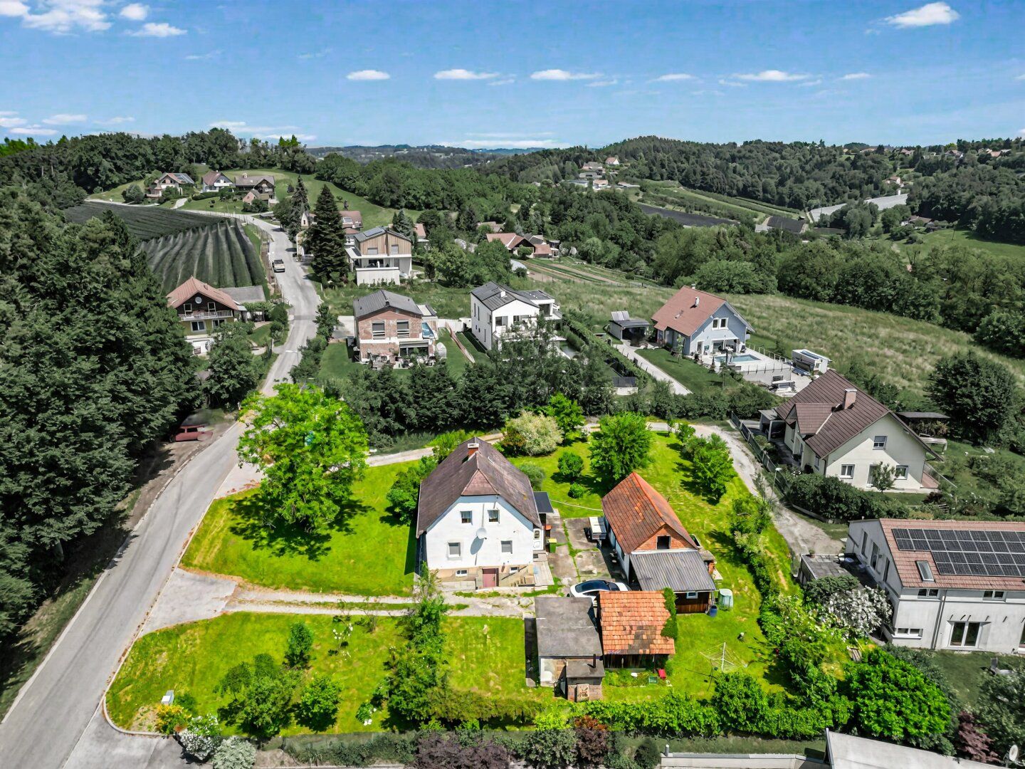 Großzügiges Grundstück mit Altbestand in Toplage von Raaba-Grambach - ideal für Sanierung, Erweiterung oder Neubau