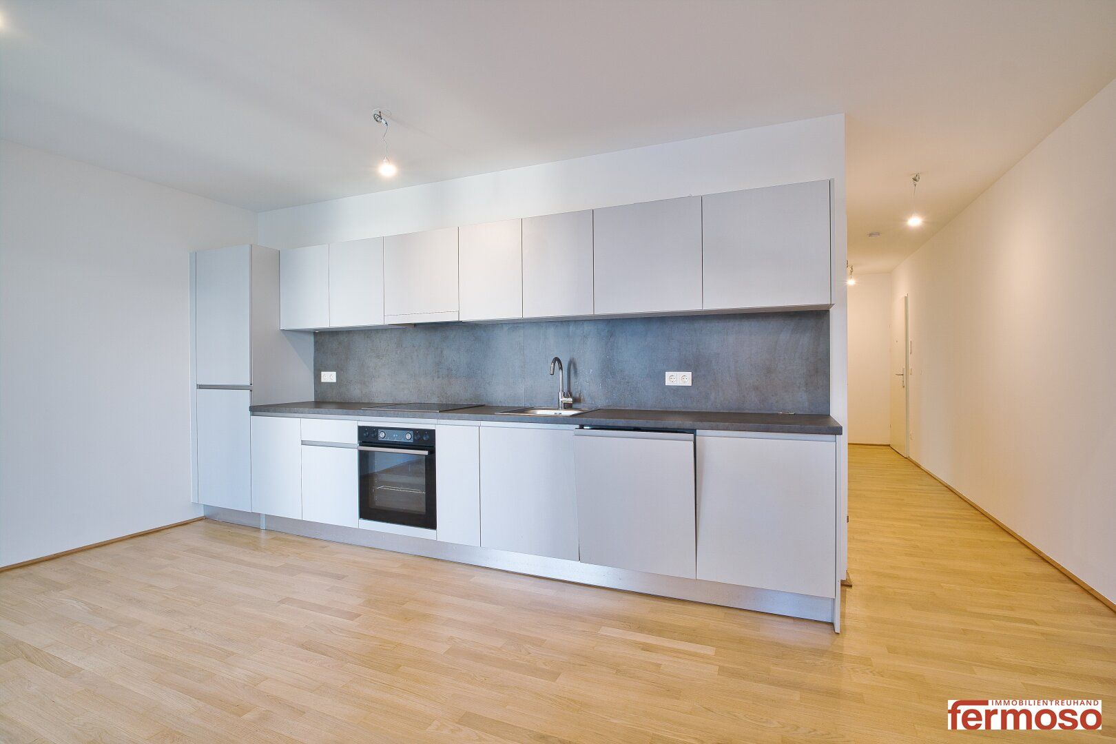 großartige 2-Zimmer Wohnung mit Tageslichtbad