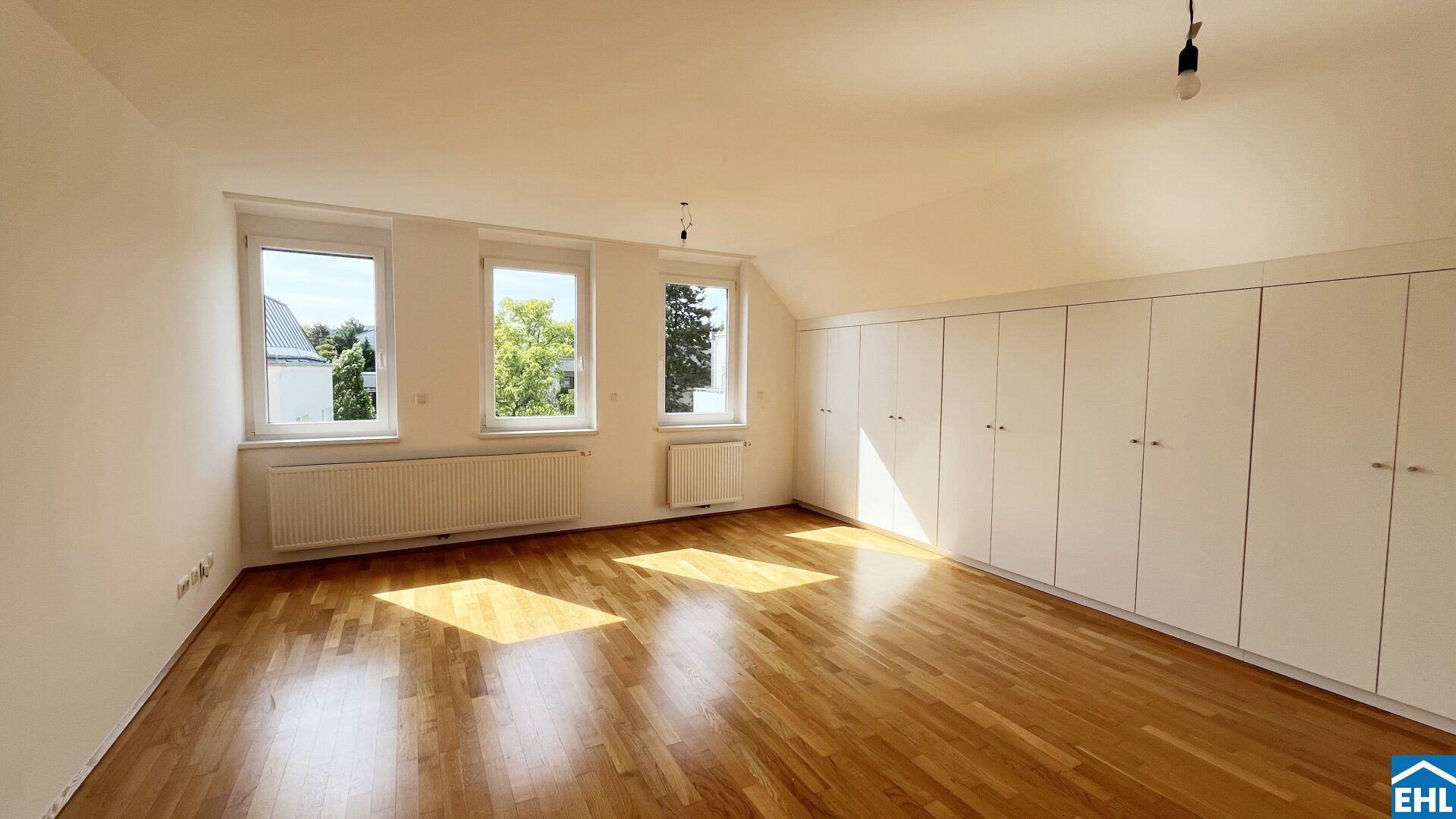 Traumhafte Dachgeschosswohnung im grünen Sievering!