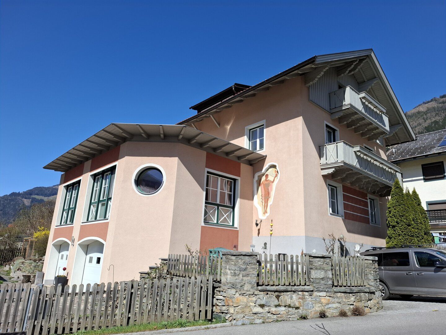 Stilvolles Landhausjuwel in Obervellach - Wohnen & Arbeiten in Einklang