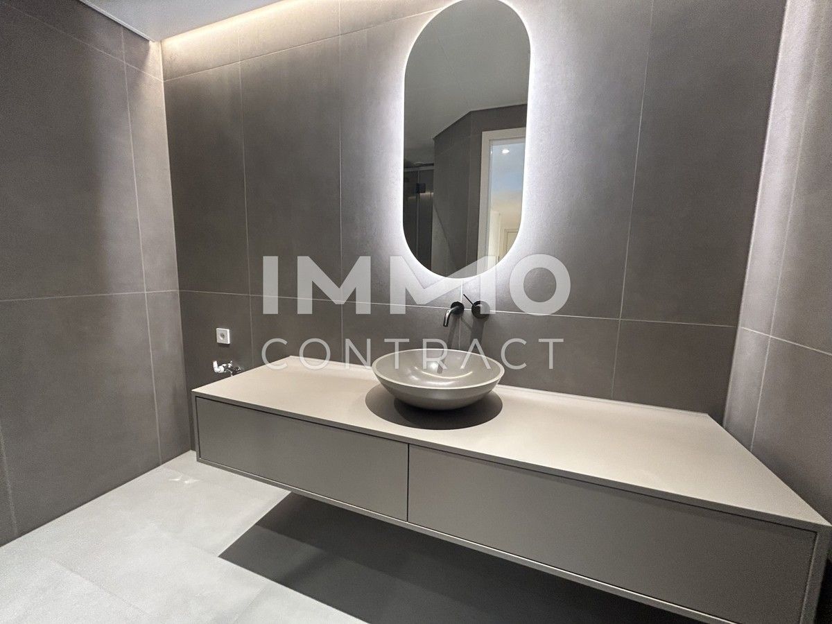 Exklusive Stadtwohnung mit Annehmlichkeiten wie Pool, Sauna und Fitness!