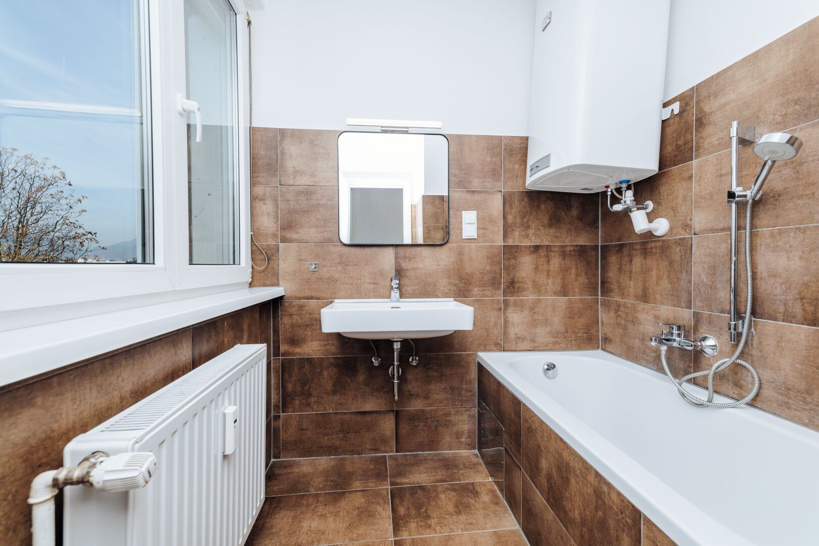 **WOW** I BALKON I LENDPLATZ I BADEWANNE I TOP SANIERT I MODERNER GRUNDRISS I HAUSTIERE WILLKOMMEN I SEHR RUHIG I PROJEKT WOHNEN I