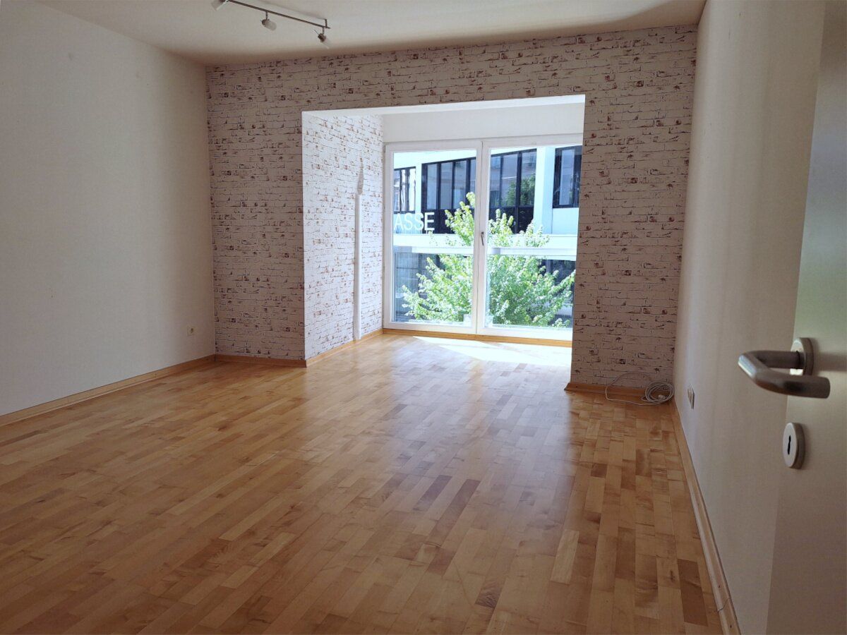 Tolle 2-Zimmer-Wohnung (BAURECHT)
