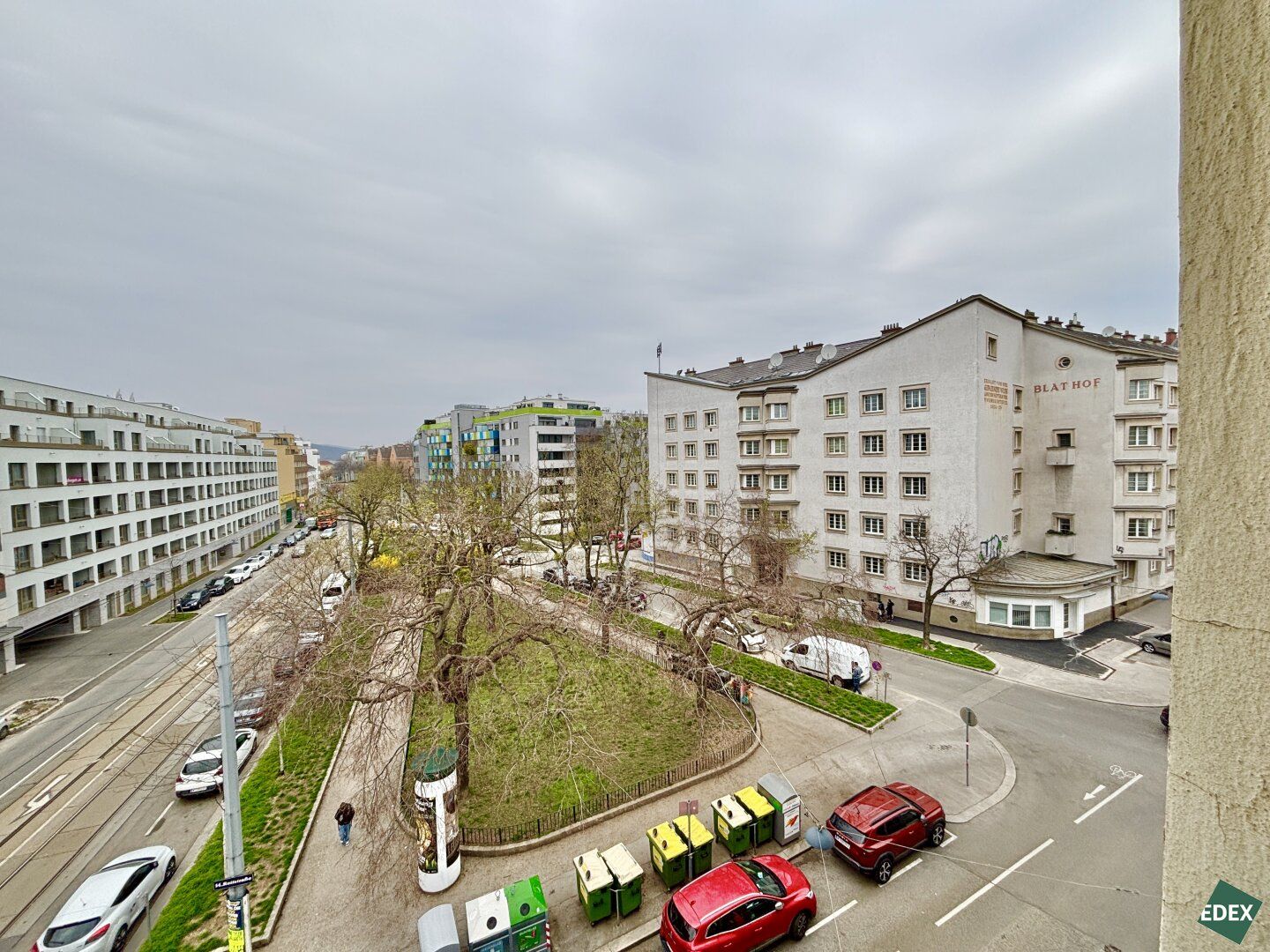 Sanierungsbedürftige 2-Zimmerwohnung mit Blick auf den Erich-Auer-Park