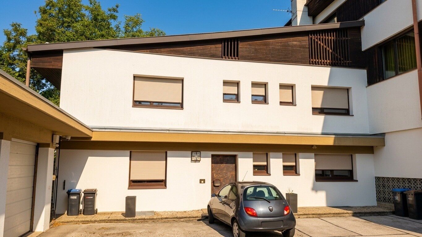 Attraktives Wohn- und Geschäftshaus mit Einfamilienhaus in bester Innenstadtlage von Lienz - Mehr
