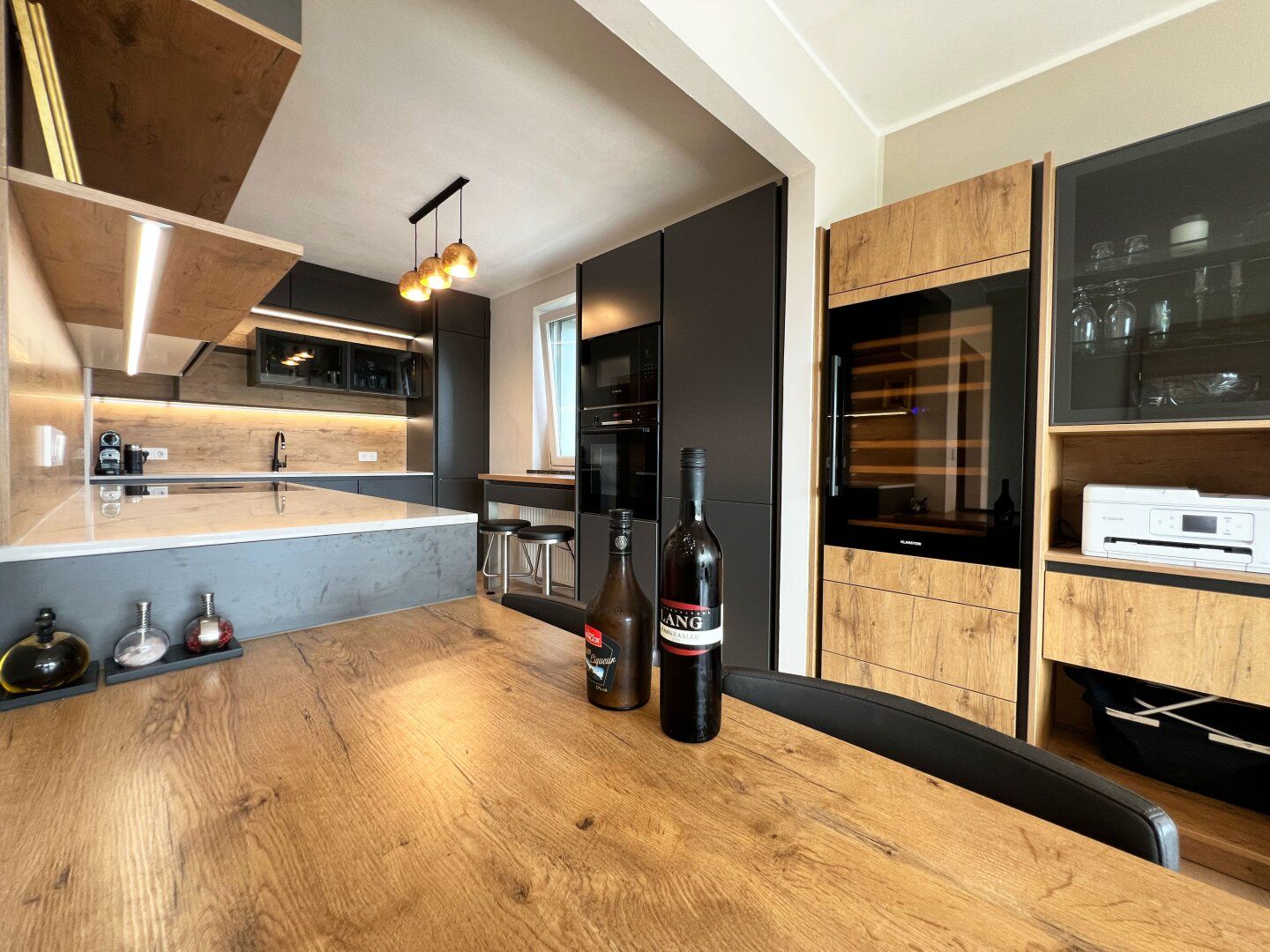 Graz-Liebenau - Designer-Küche & Smart Home, ideal für Singles/Pärchen mit Panoramablick!