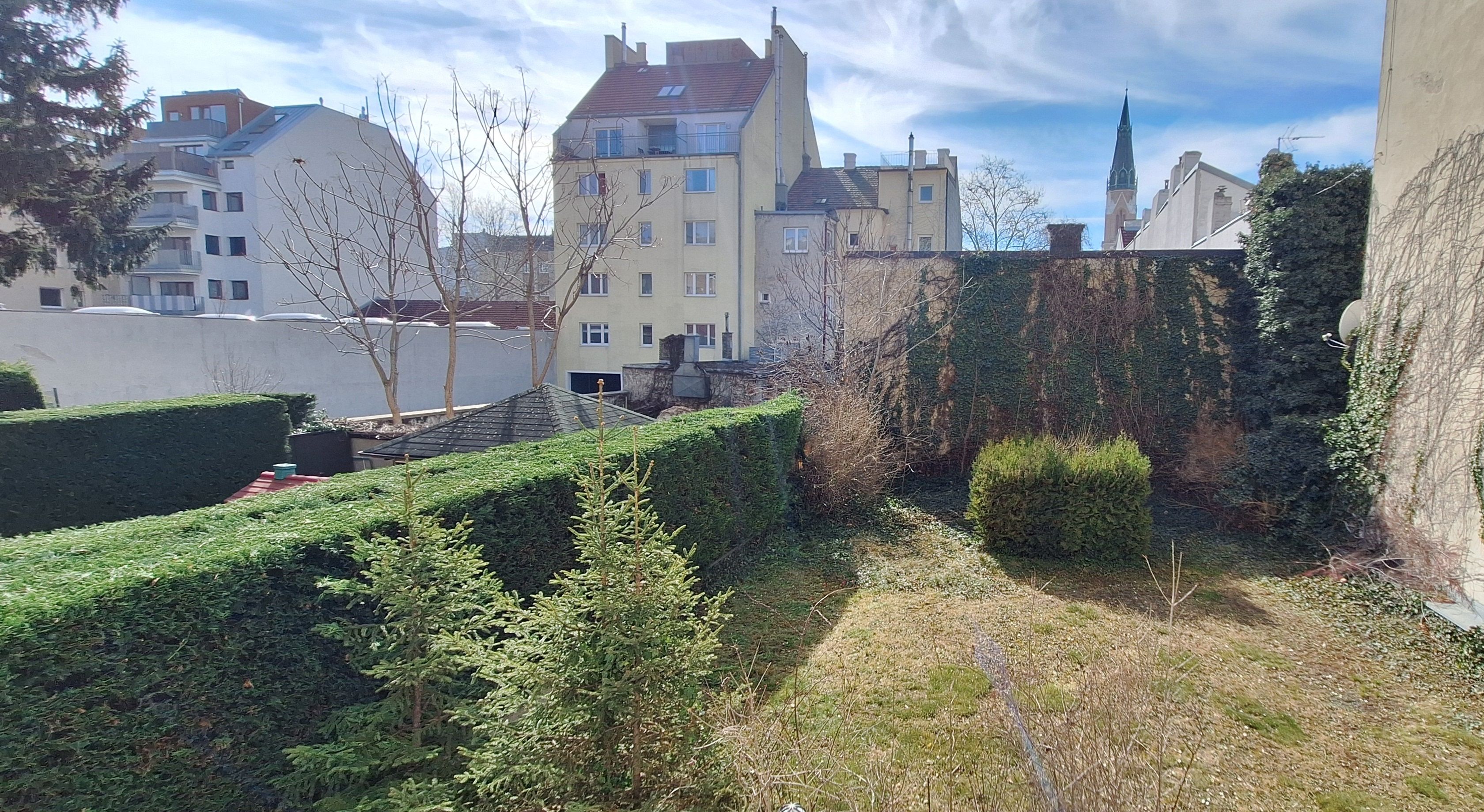 Helle 2-Zimmer-Wohnung mit Grünblick, Garagenplatz, Alte Donau / U6 / U1