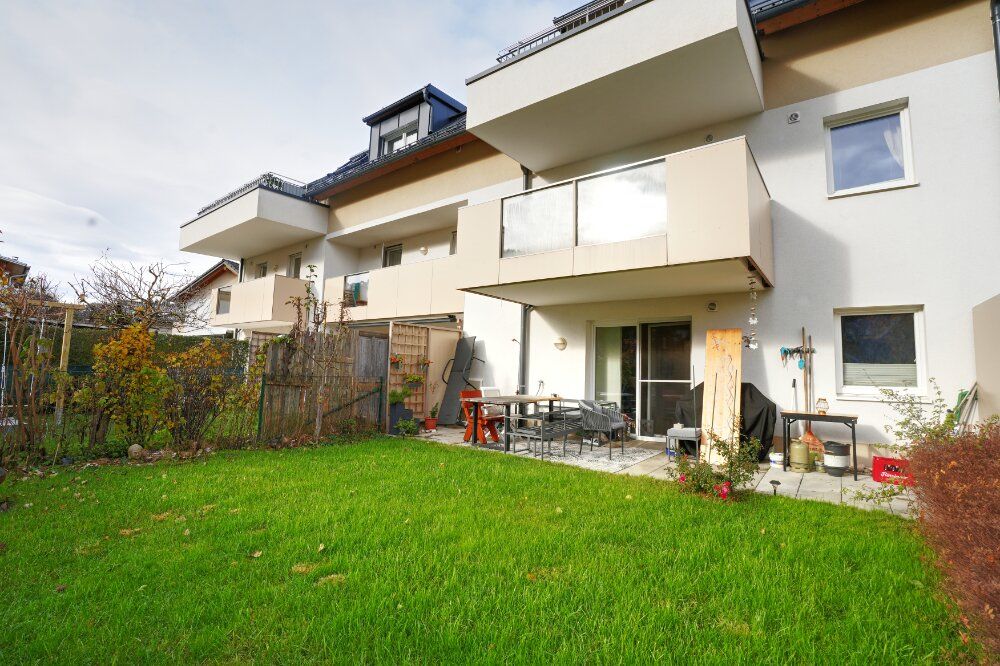 Großgmain: Solide 3-Zimmer Wohnung mit Garten& PP & Carport!