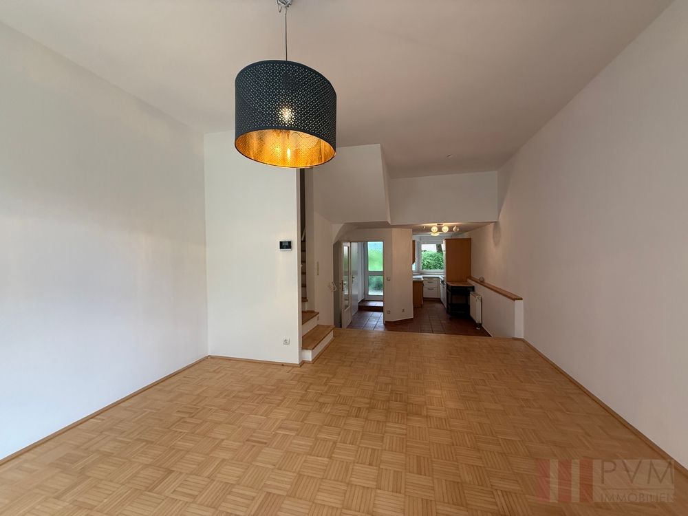 4 - ZIMMER // REIHENHAUS SALZACHNÄHE // AIGEN