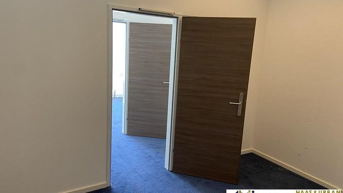 Büro 1