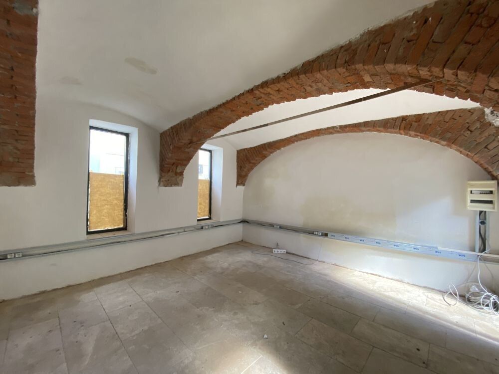 PROVISIONSFREI! Sanierte Gewerbefläche nutzbar als Atelier, Lager oder Büro im zentralen Altbaujuwel in der Weizer Innenstadt - Ansicht 4