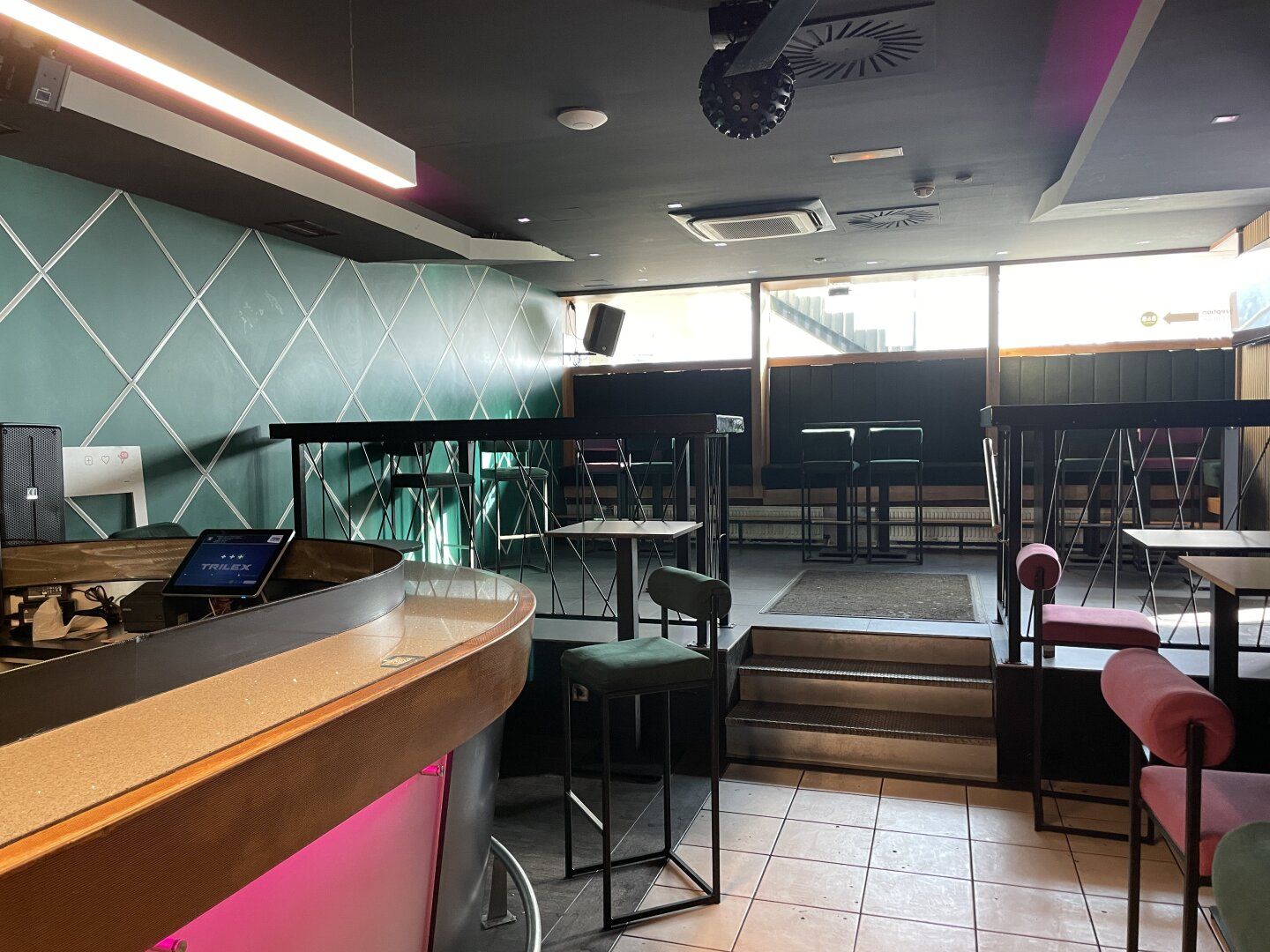 Bar/Café - Autobahnauffahrt Salzburg Nord - Ansicht 3
