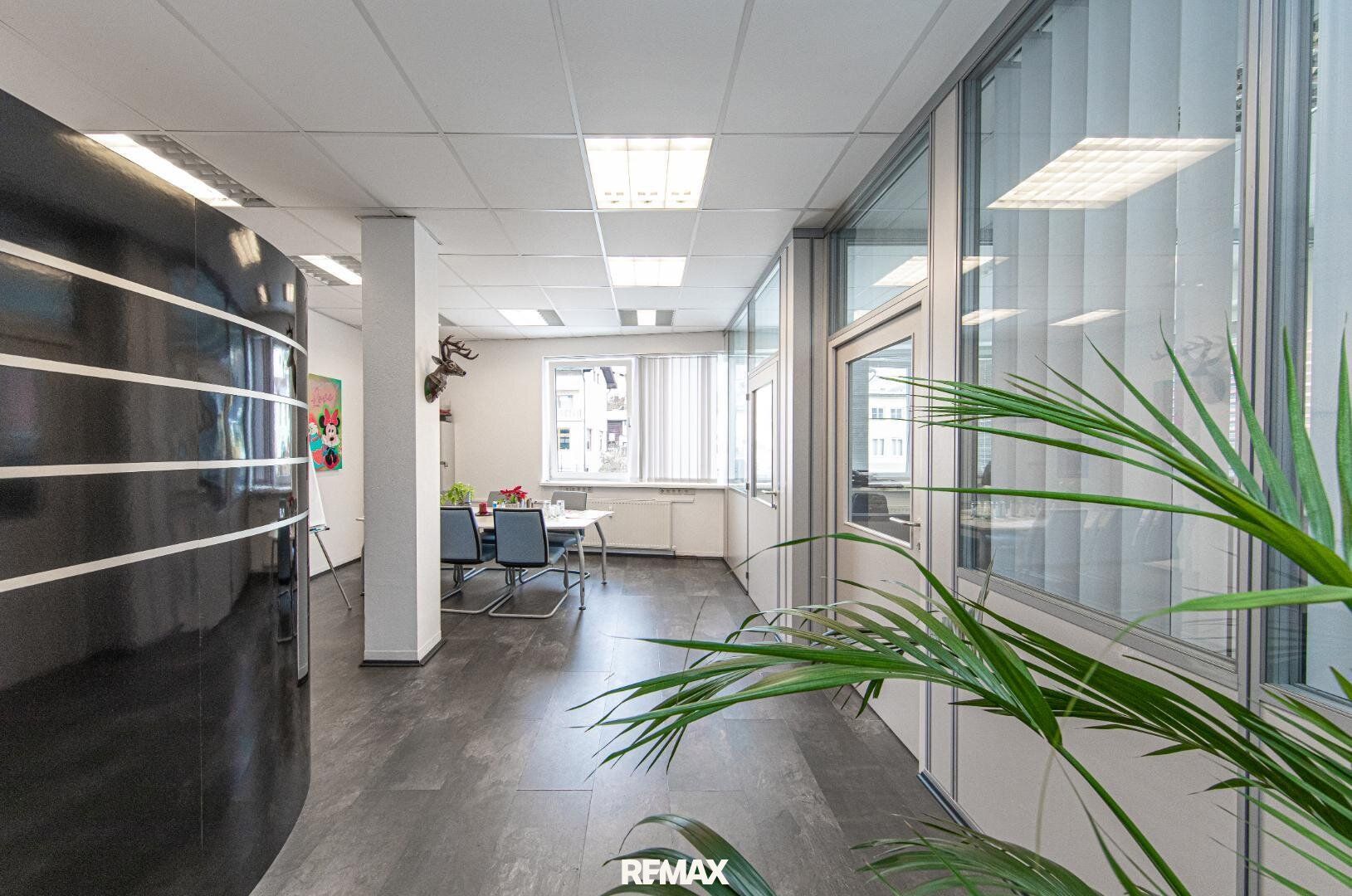 "WorkPoint 66" - Büro-/Praxisfläche mit ca. 66,29 m² in St. Johann im Pongau zur Miete