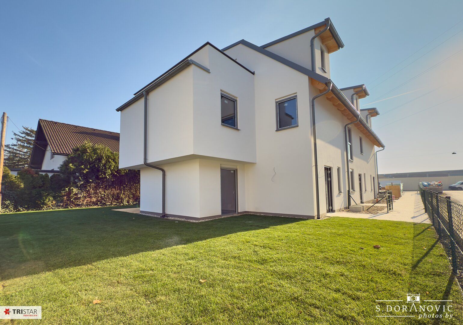 NEU! ++ NAHE U6 ++ 5 ZIMMER/ GARTEN/ 2 TERRASSEN ++ KÜCHE UND PKW-STELLPLATZ INKLUSIVE ++ 1230 WIEN ++ EIGENTUM ++