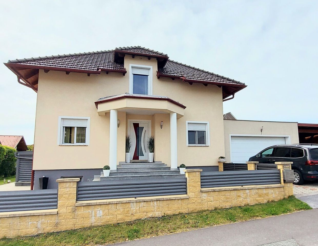 Tausche Traumhaus mit Garten gegen Wohnung Nähe Wien!