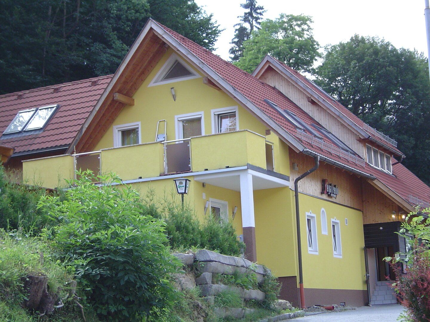 Wohnen und Arbeiten gemeinsam in einem Wohn- und Geschäftshaus in Mürzzuschlag !