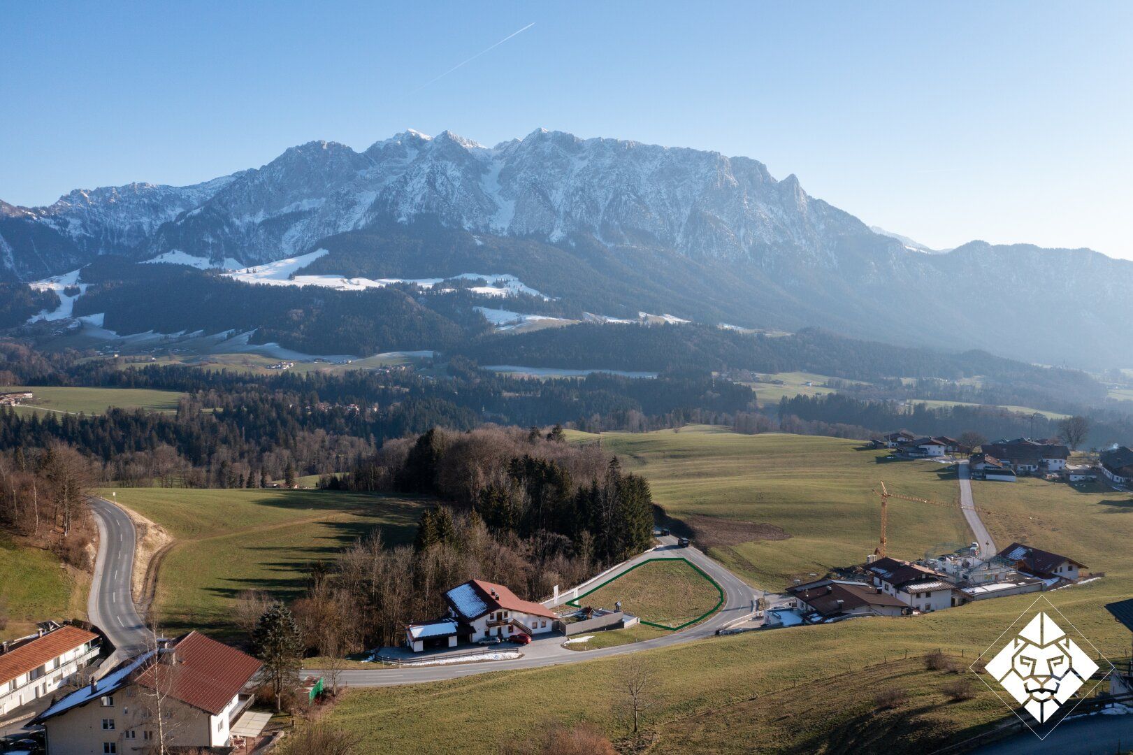 Gewidmetes Gewerbegrundstück am Niederndorferberg mit Panoramablick - Mehr