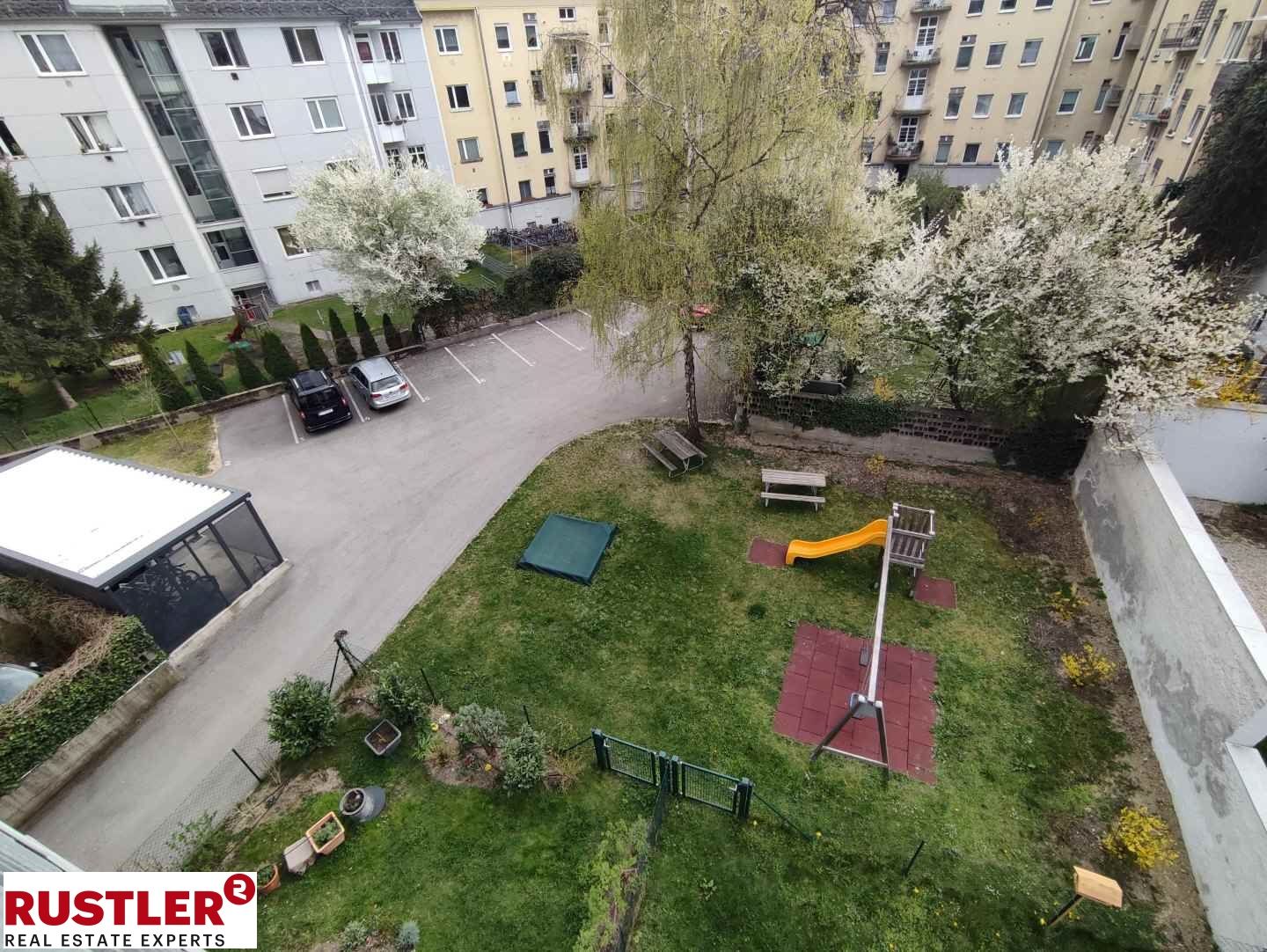 AUBERG! Ruhebalkon in Bestlage! Inkl. Heizung!