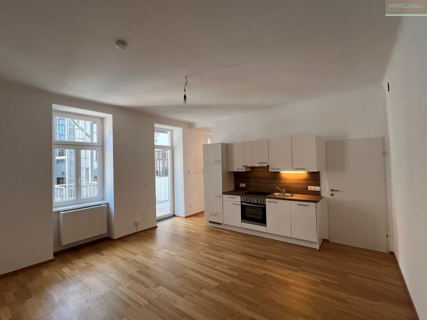 Ruhige 1-Zimmer-Altbauwohnung mit Terrasse nahe U3