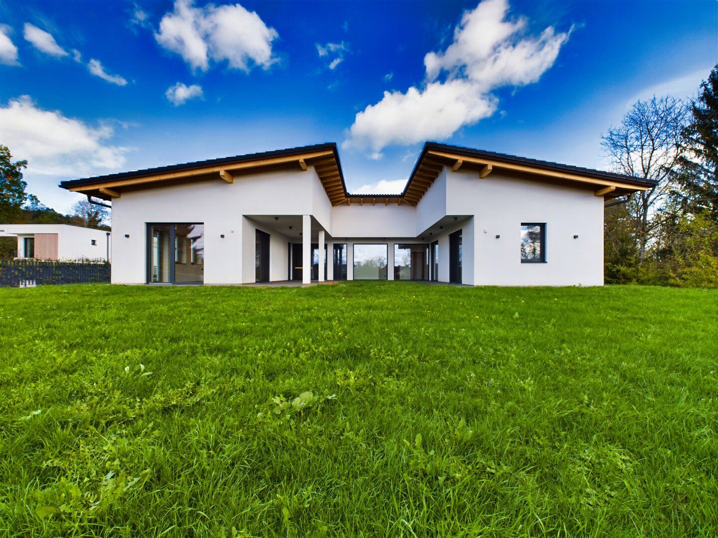 * Exklusiver Erstbezug: Luxuriöser Bungalow in Hartberg*