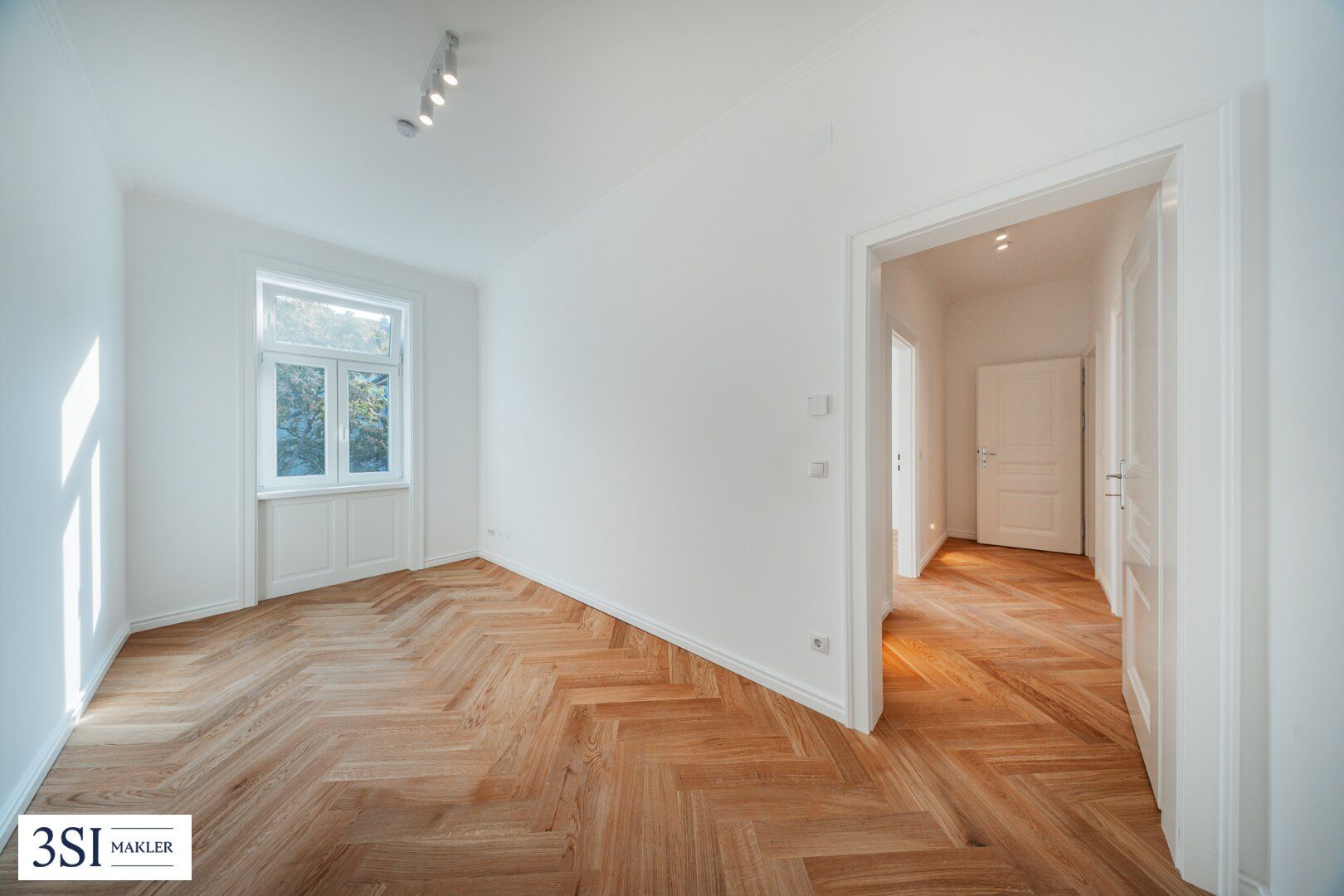 Mieszkanie 4-pokojowe, 103 m²