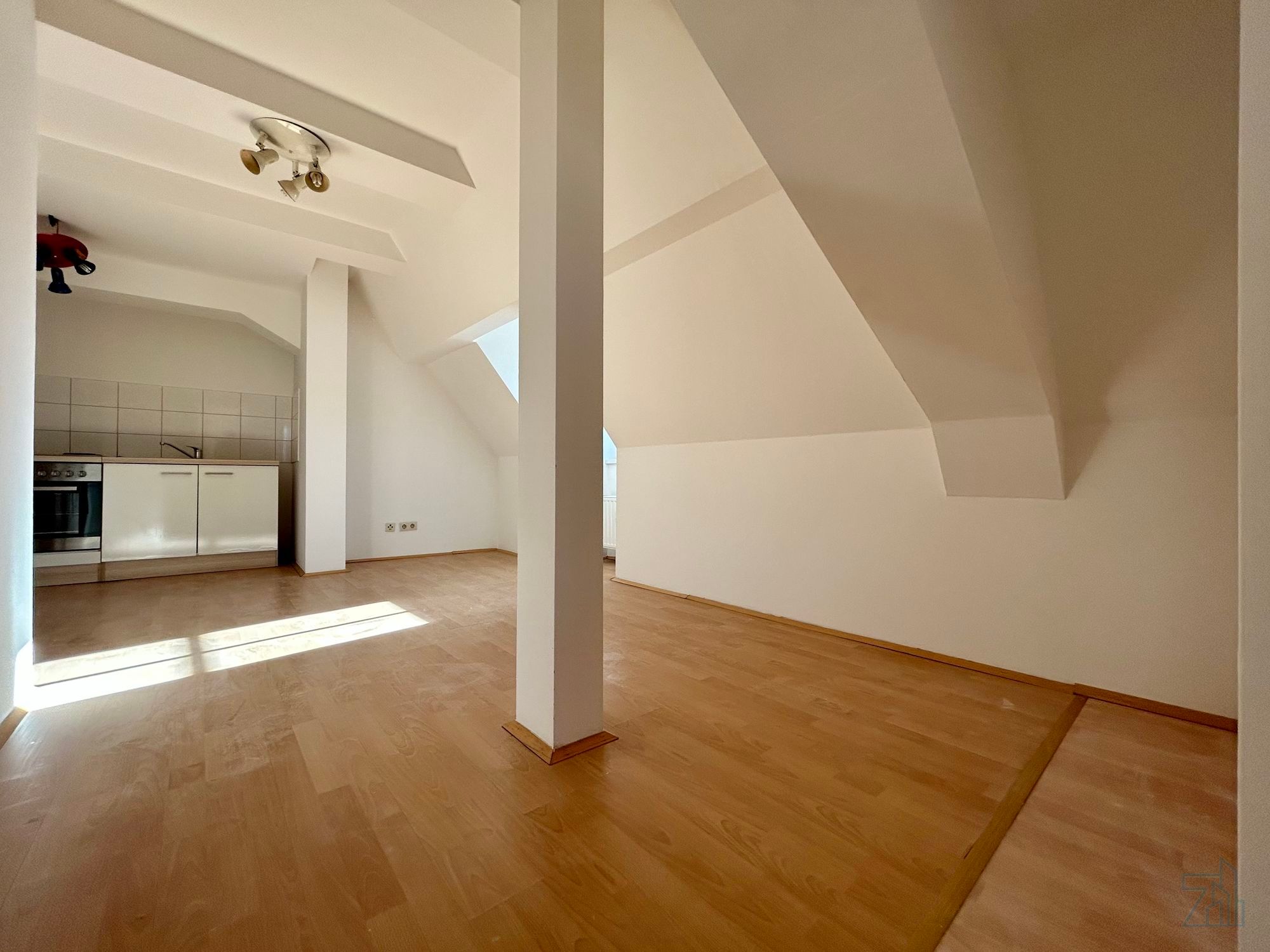 Lichtdurchflutete 2- Zimmerwohnung - ca. 46 m² - Graz - Grabenstraße 222