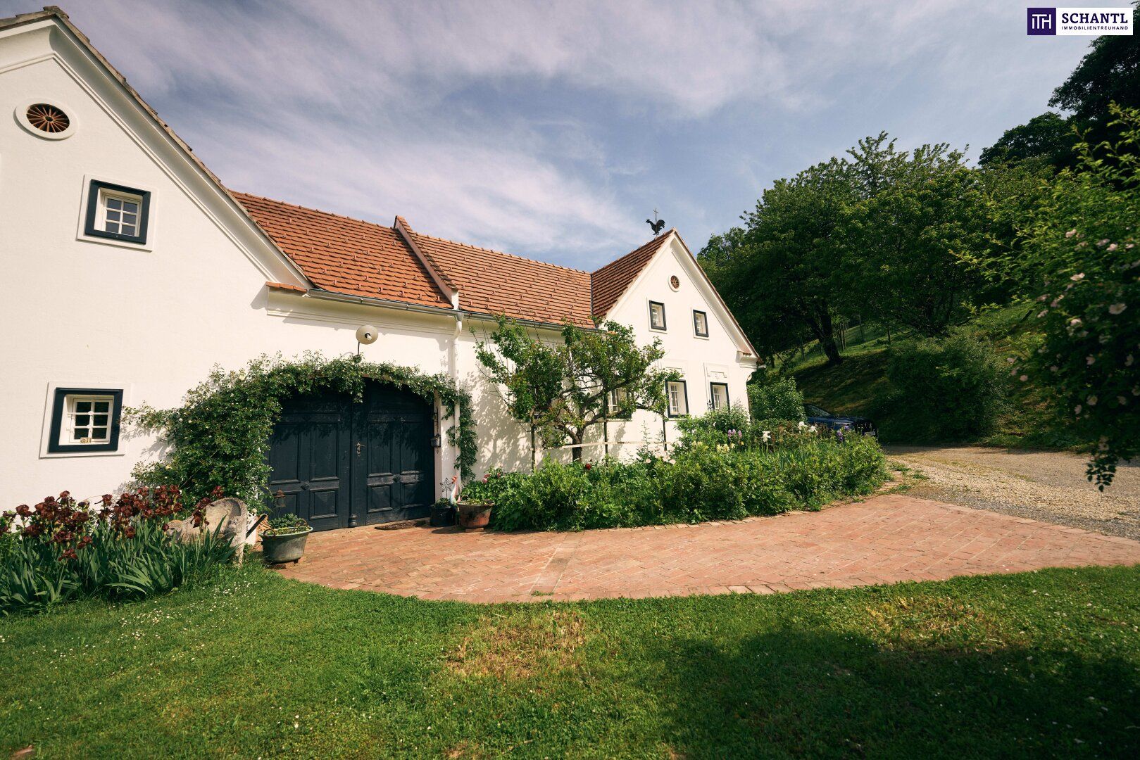 Historischer Vierkanthof in der Thermenregion Bad Loipersdorf - Wo Natur, Geschichte und Exklusivität aufeinandertreffen