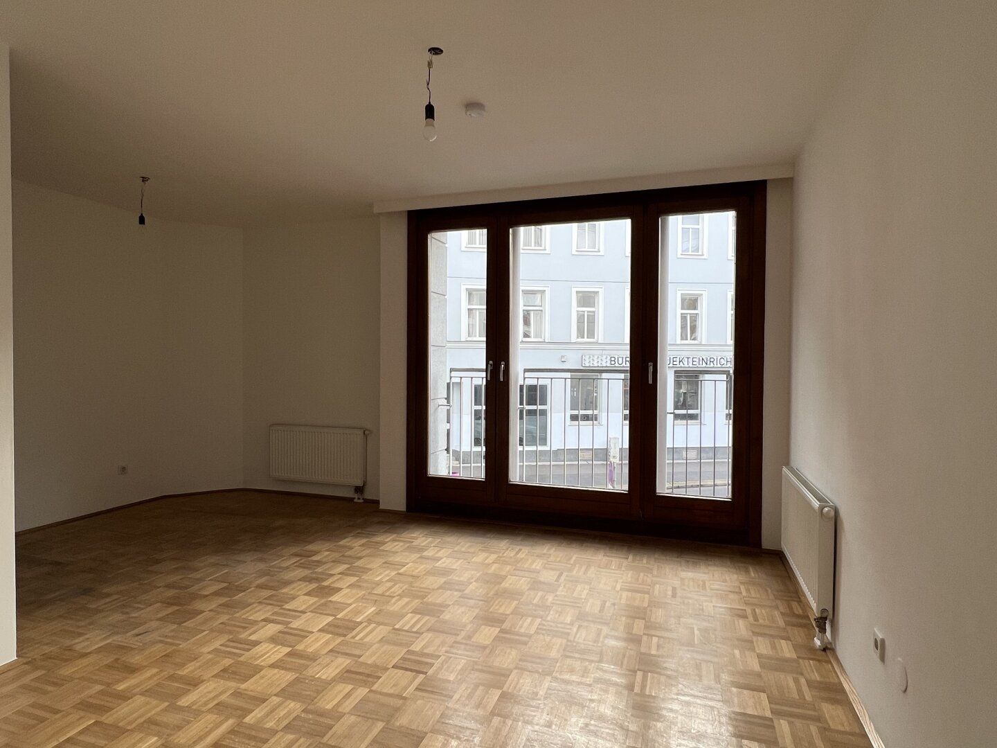 2-Zimmer-Wohnung im 5. Bezirk - Top Lage! Neu eingebaute Küche & U4 Pilgramgasse nur 3 Min. entfernt!