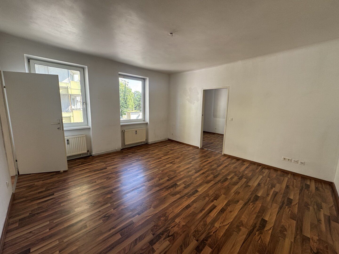 2 Zimmerwohnung mit unbefristetem Mietvertrag