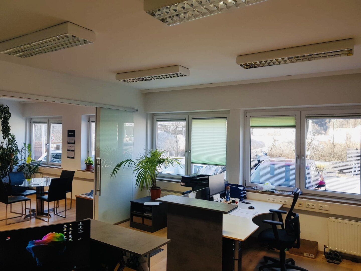 Zirl / Tirol: 110 m² Büro im Erdgeschoss direkt an der A12 - Abfahrt Zirl West - Mehr