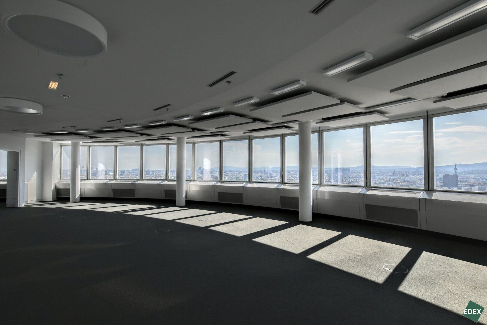Arbeiten mit Aussicht im Millenniumtower - Ansicht 3