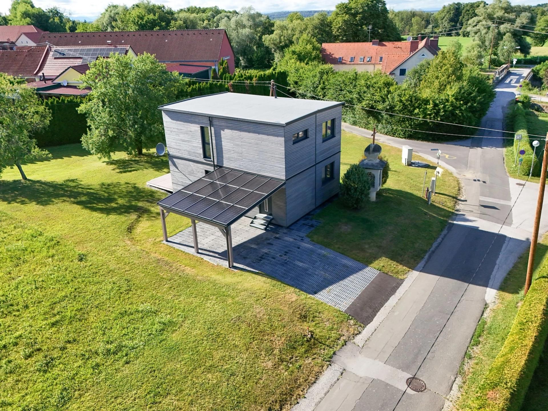 Kuća, 118 m², plac 531 m²