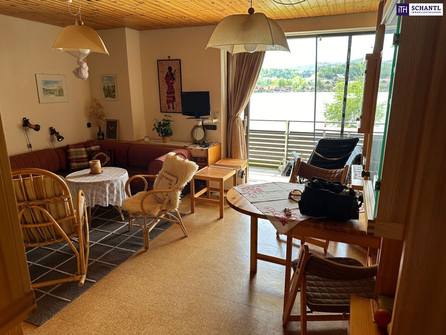 Gepflegte Seewohnung in Ruhelage - Direkter Blick auf den Walschacher See!