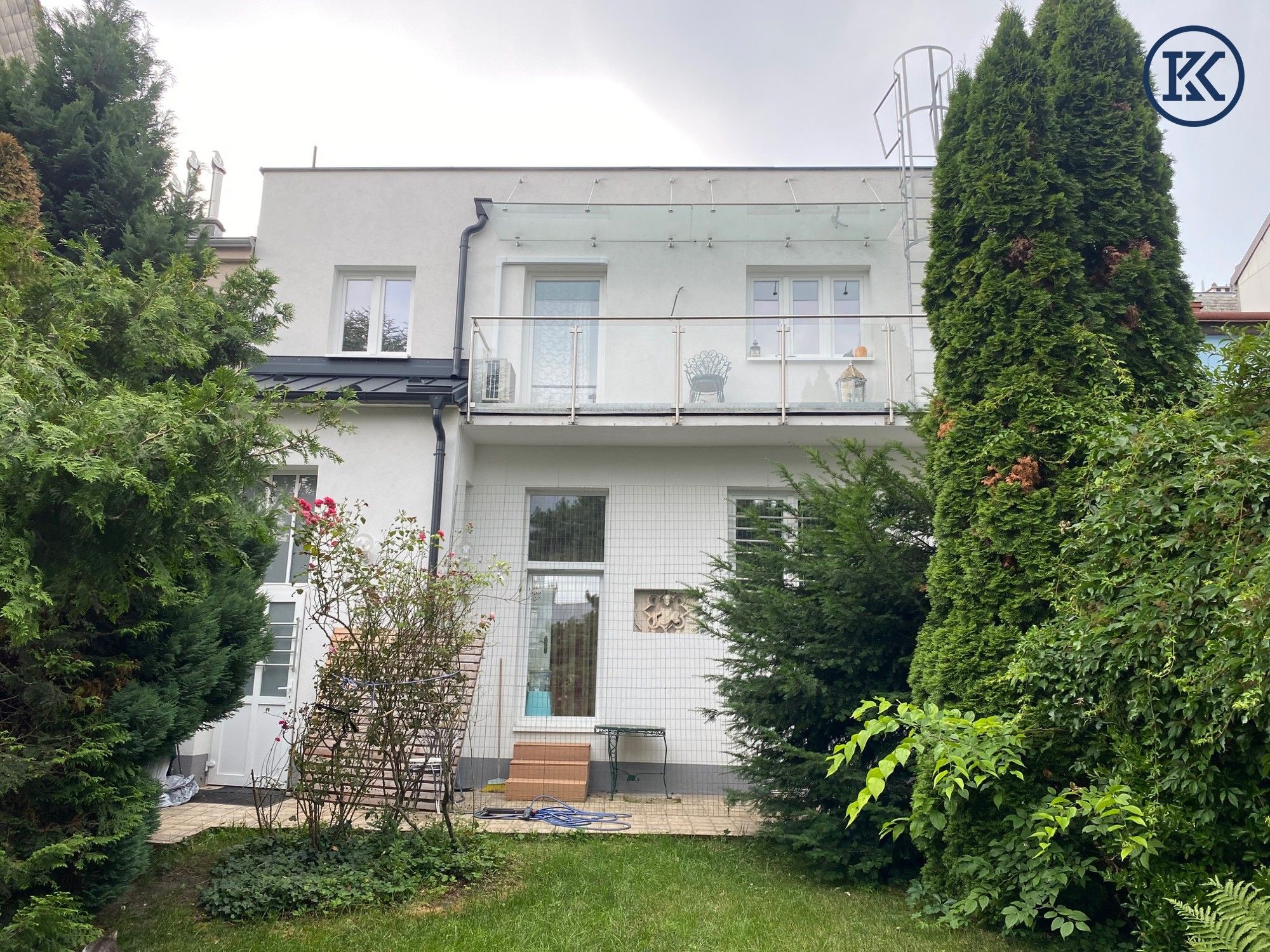 Zinshaus oder Einfamilienhaus in Top-Lage - Sofort verfügbar