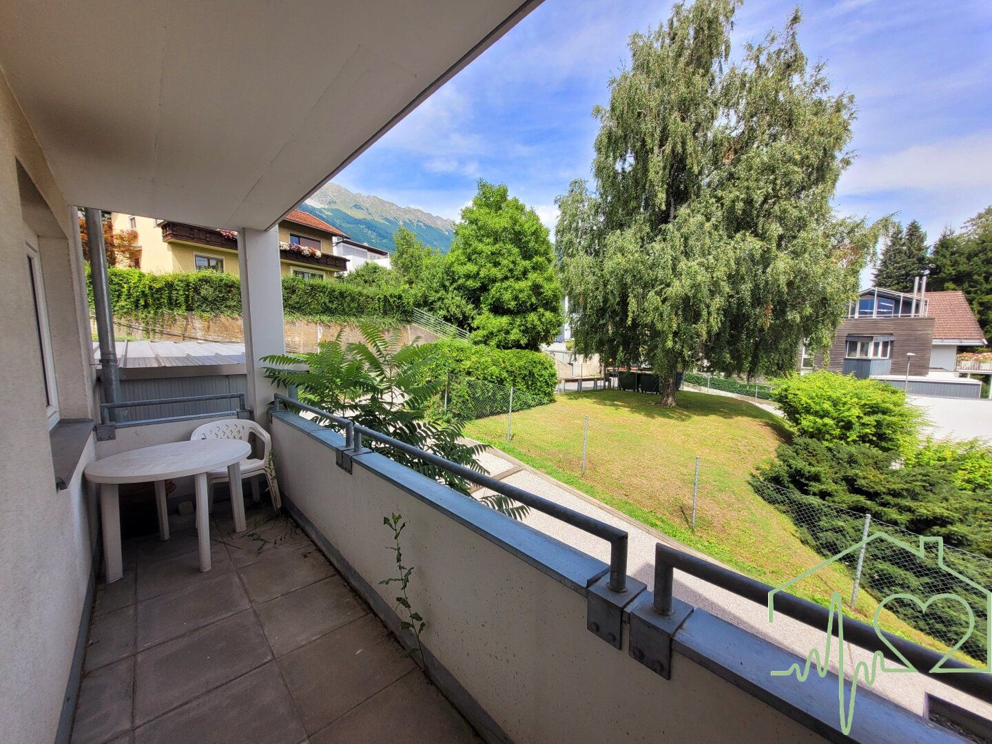 Renovierte 2-Zimmer-Wohnung mit Balkon in Hötting - Ihr neues Zuhause!