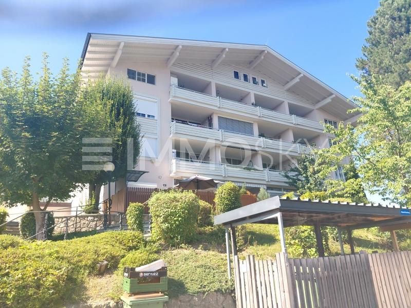 Moderne 4-Zimmer-Wohnung mit Gemeinschaftsterrasse