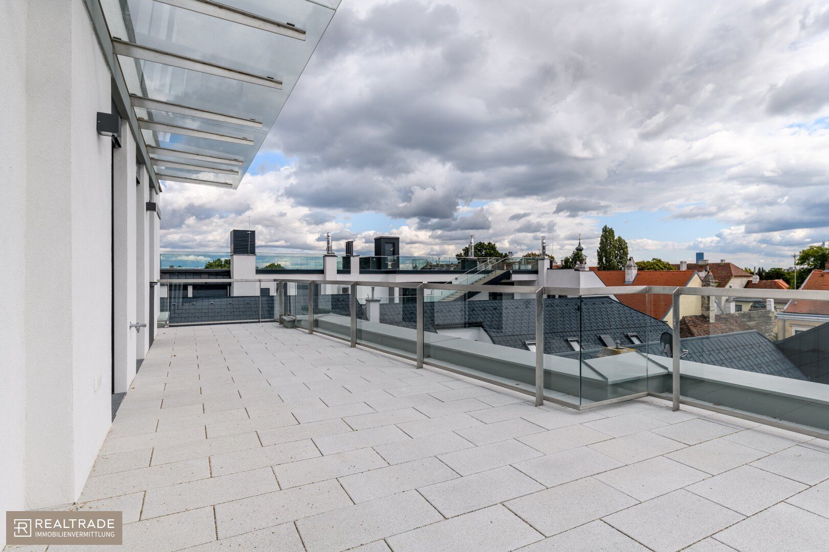 Exklusive, perfekt aufgeteilte Terrassenwohnung am Fuße des Nussbergs