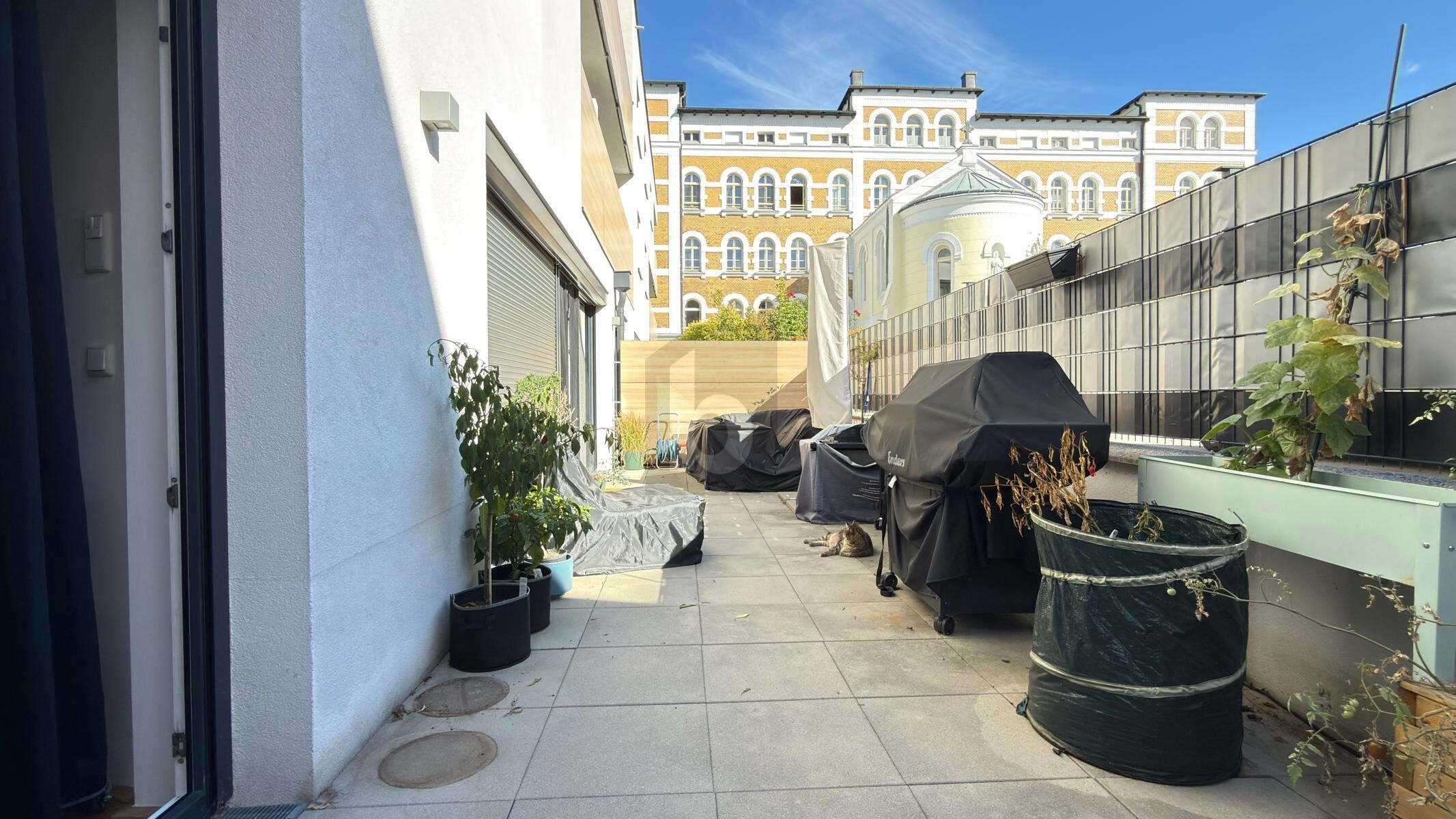 MIT 43 QM SÜD TERRASSE - BARRIEREFREI IN TOP RUHELAGE BEM KRANKENHAUS