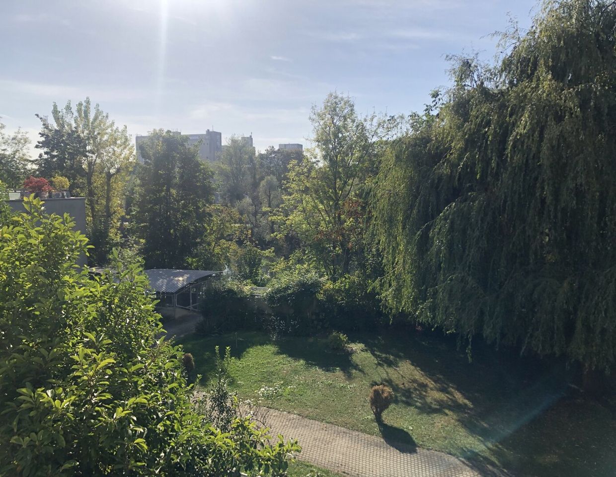 2 Monate mietfrei | sonnige 3-Zimmer-Wohnung in Ruhelage an der südlichen Grazer Mur-Ufer-Promenade mit TG-Stellplatz