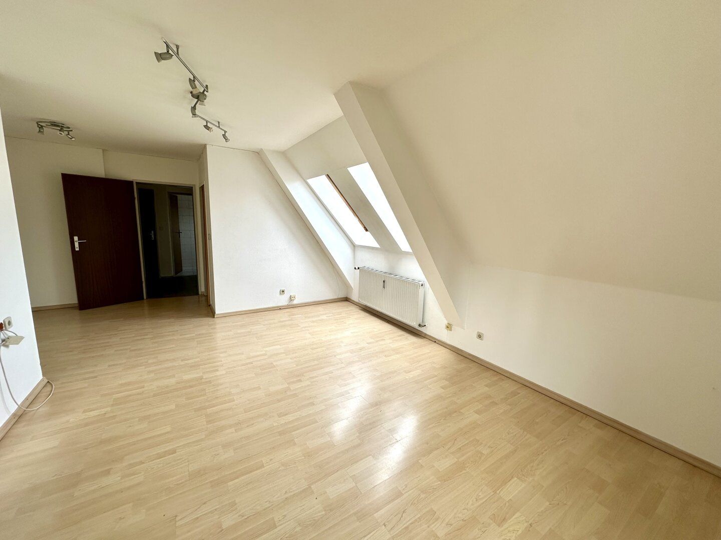 Schöne 2-Zimmer-Wohnung mit extra Küche im beliebten Grazer Bezirk Liebenau - PROVISIONSFREI! - Ansicht 4