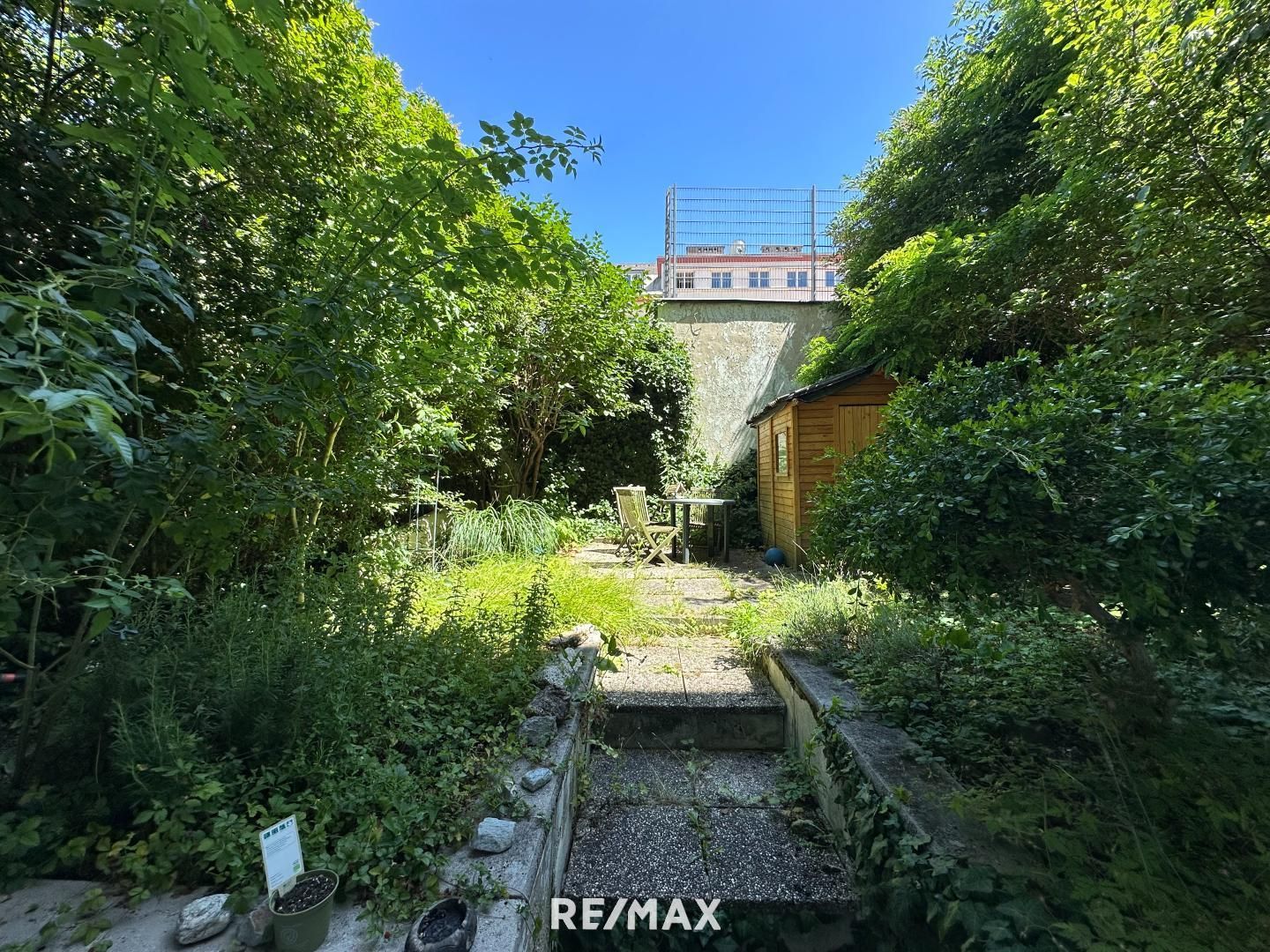 Gartenparadies in urbaner Lage - 3-Zimmer-Wohntraum mit Charme und Charakter