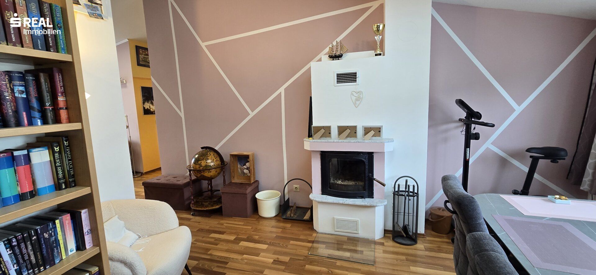 Dachgeschoßwohnung mit Extravaganz und Zentrums- bzw. LKH-Korneuburg-Nähe