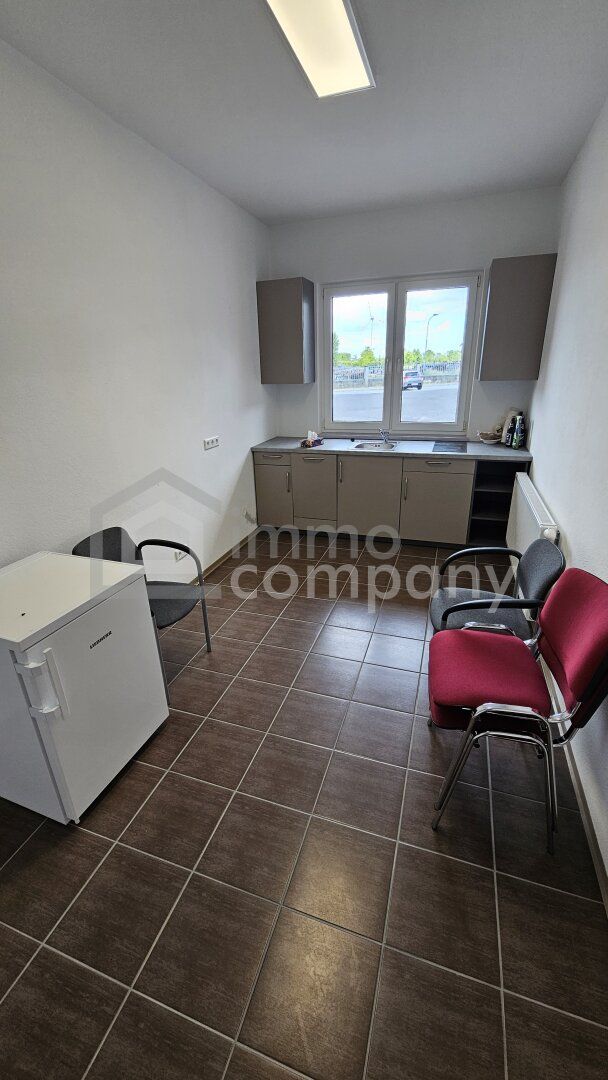 Dein Büro/Praxis/Gewerbe im Gewerbegebiet Hof/Leithagebirge! - Mehr
