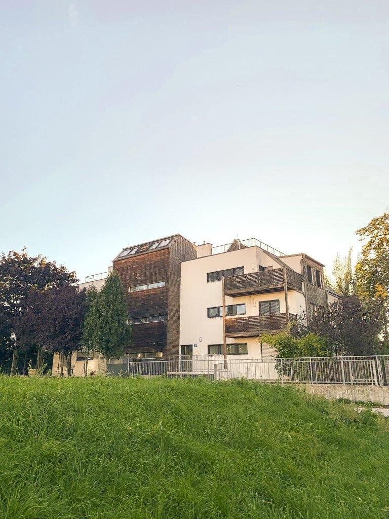 Herrliche vermietete 3-Zimmer-Wohnung mit 2 Balkonen in ruhiger Lage