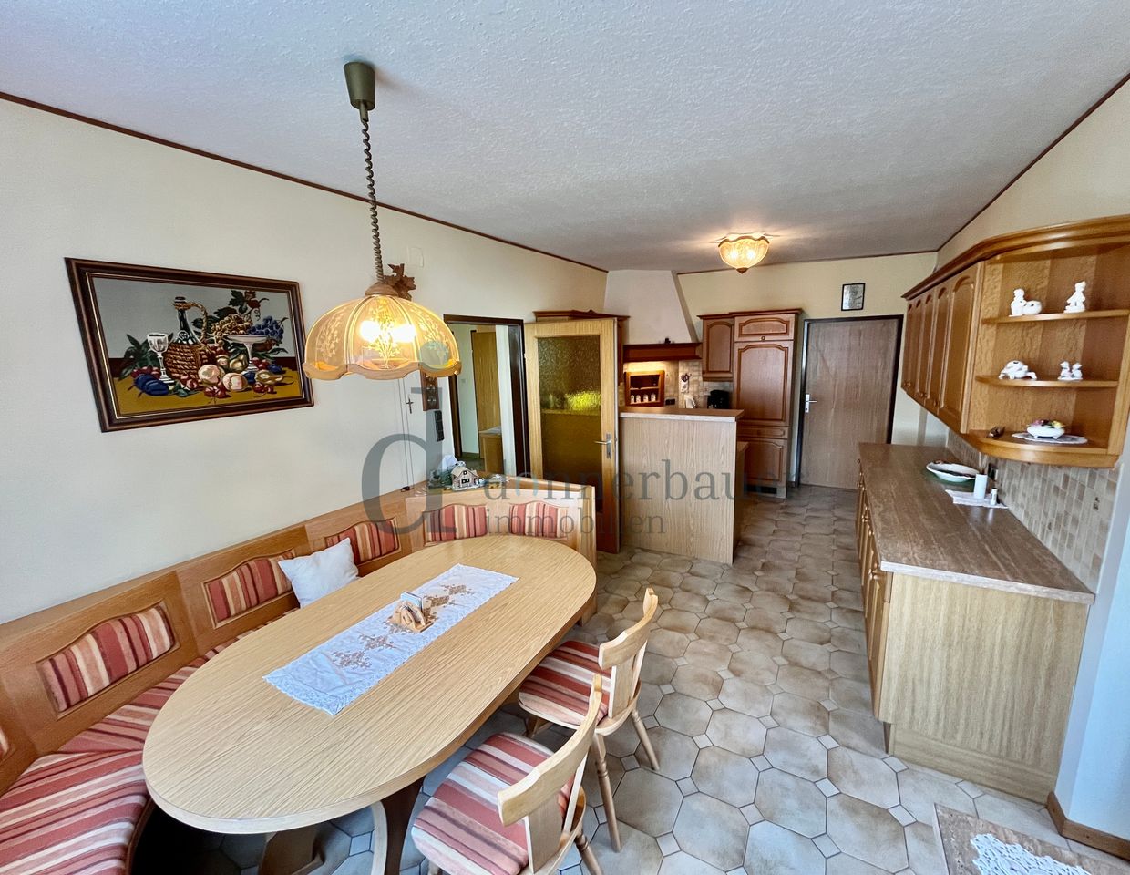 Einfamilienhaus mit 135 m² Wohnfläche und zwei großen Dachbodenzimmern!