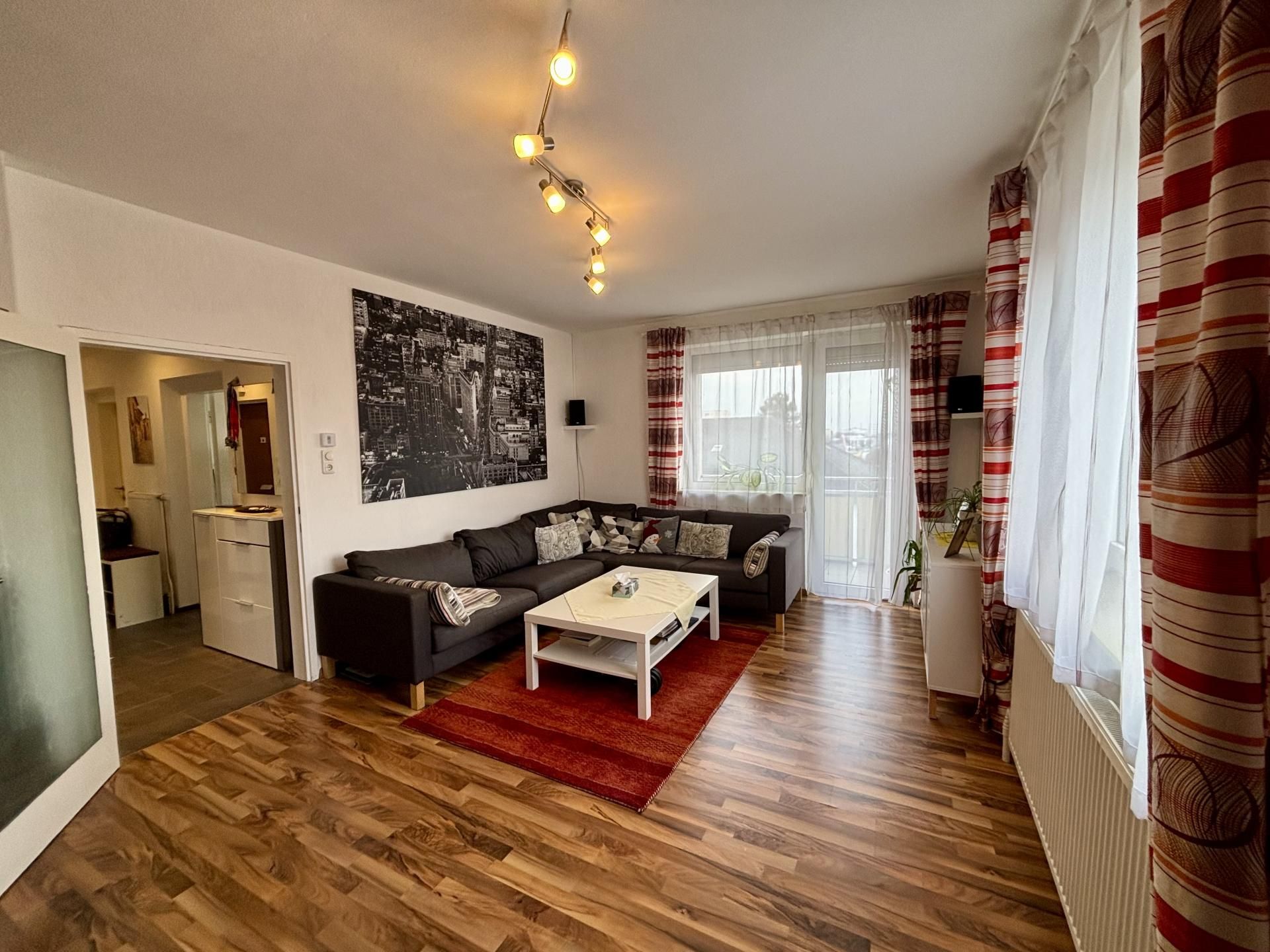 Schicke 4-Zimmerwohnung in Top Zustand!