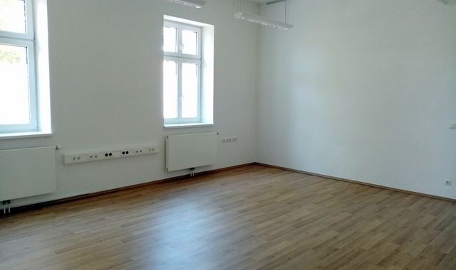 Ehemalige Arztpraxis (17)